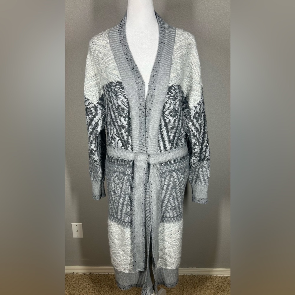 WHBM Gray White Sequin Cover Up Cardigan Sweater Coat Fair Isle Nordic Size M - Picture 4 of 15